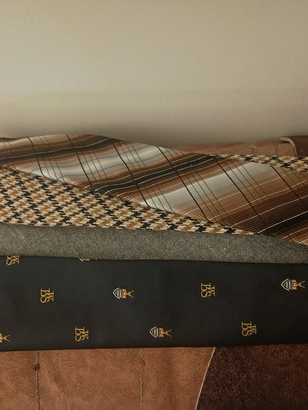 Men's Brown & Gray Mixed-Pattern Tie Set - Classic Plaid and Solid Styles - Picture 2 of 3